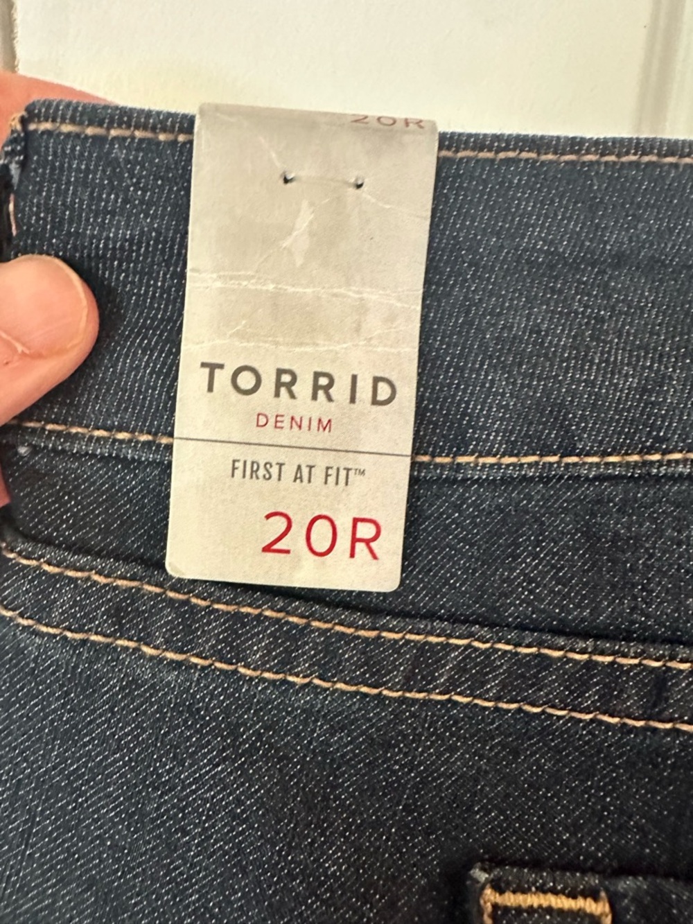 Torrid Dark Wash curvy skinny Stretch Jeans  - Torrid - Picture 6 of 7